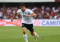 Riad renova com o Suzano