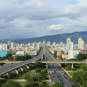 viaduto em Poá